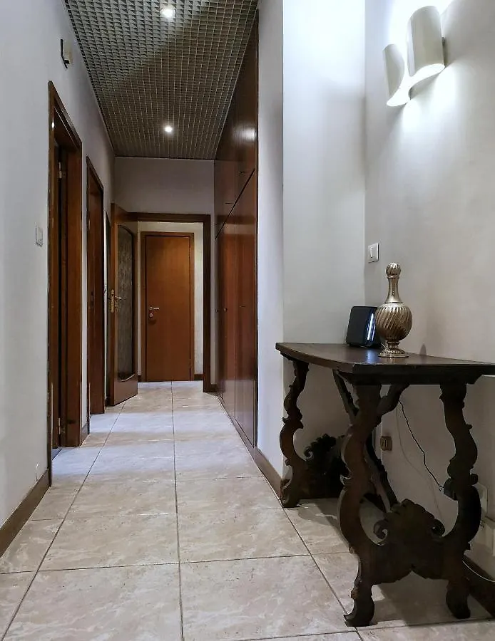 B&B Laura'S Home Milano Italia